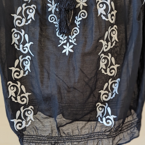 Cache Sheer Embroidered Blouse XS - Picture 6 of 8